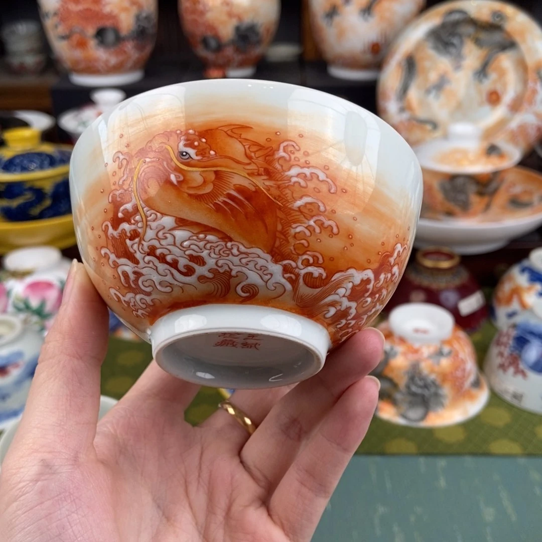 陶瓷的设计师是一个人的