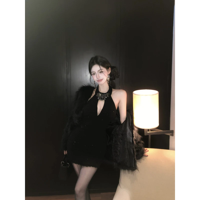 法式休闲辣妹包臀连衣裙女装2025秋冬新款贵气感千金穿搭性感裙子