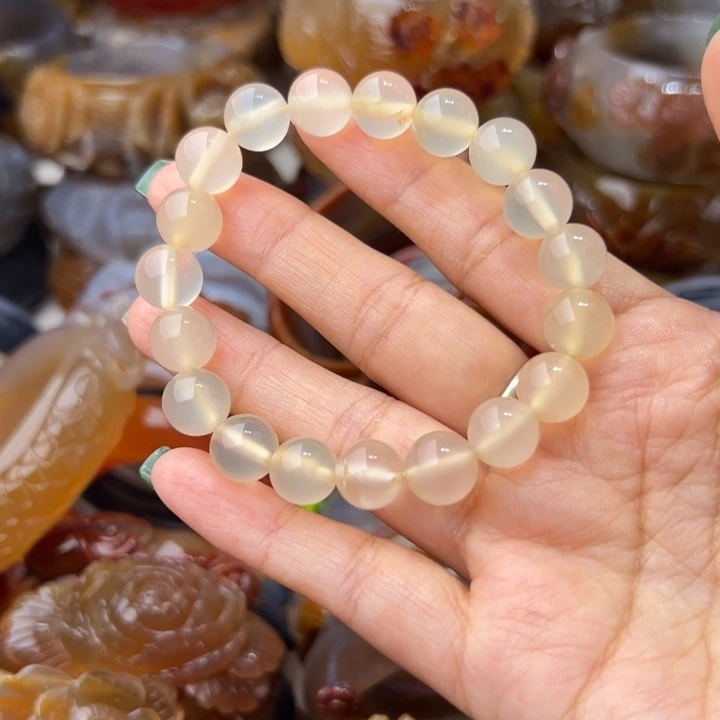 玛瑙/玉髓手镯未镶嵌