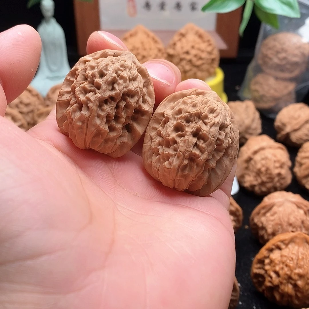 文玩核桃吊坠马老四33