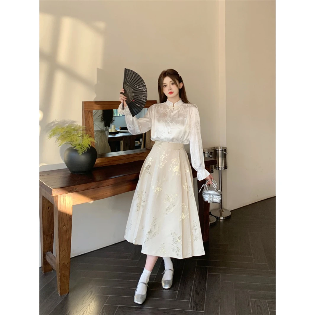 实拍春季大码新中式改良提花盘扣衬衫+金丝国风马面裙两件套套装