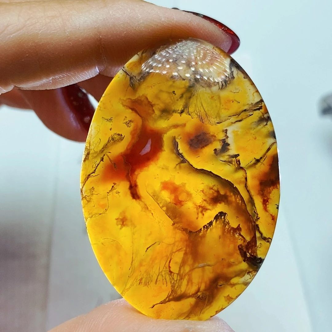 玛瑙/玉髓颈饰未镶嵌井*