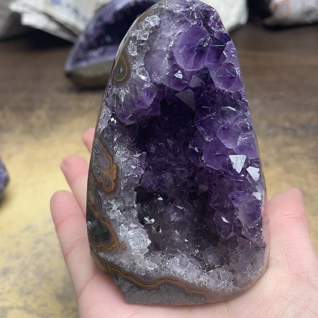 紫晶大型摆件（非配饰）未镶嵌