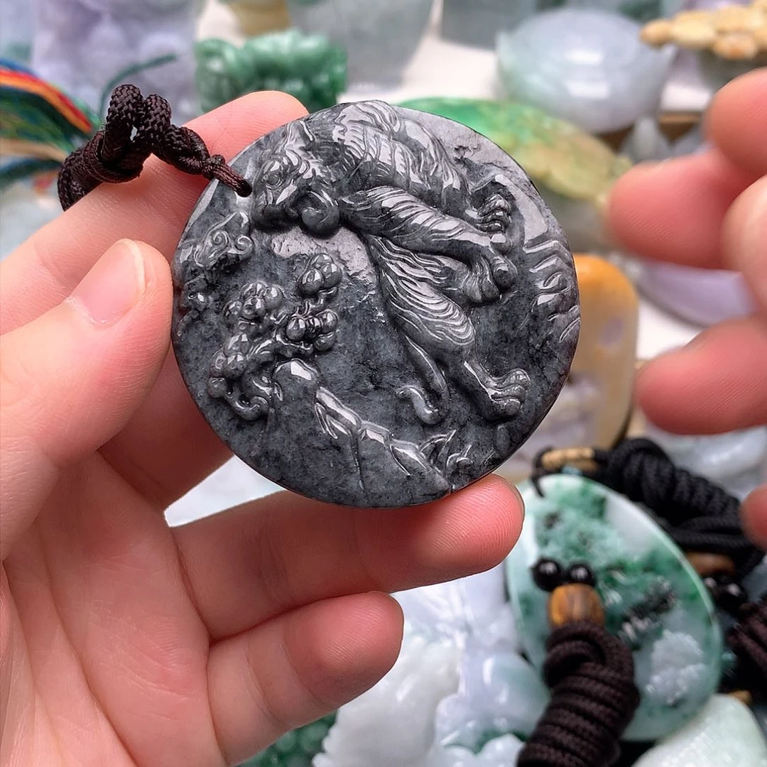 吊坠(不含链)未镶嵌翡翠