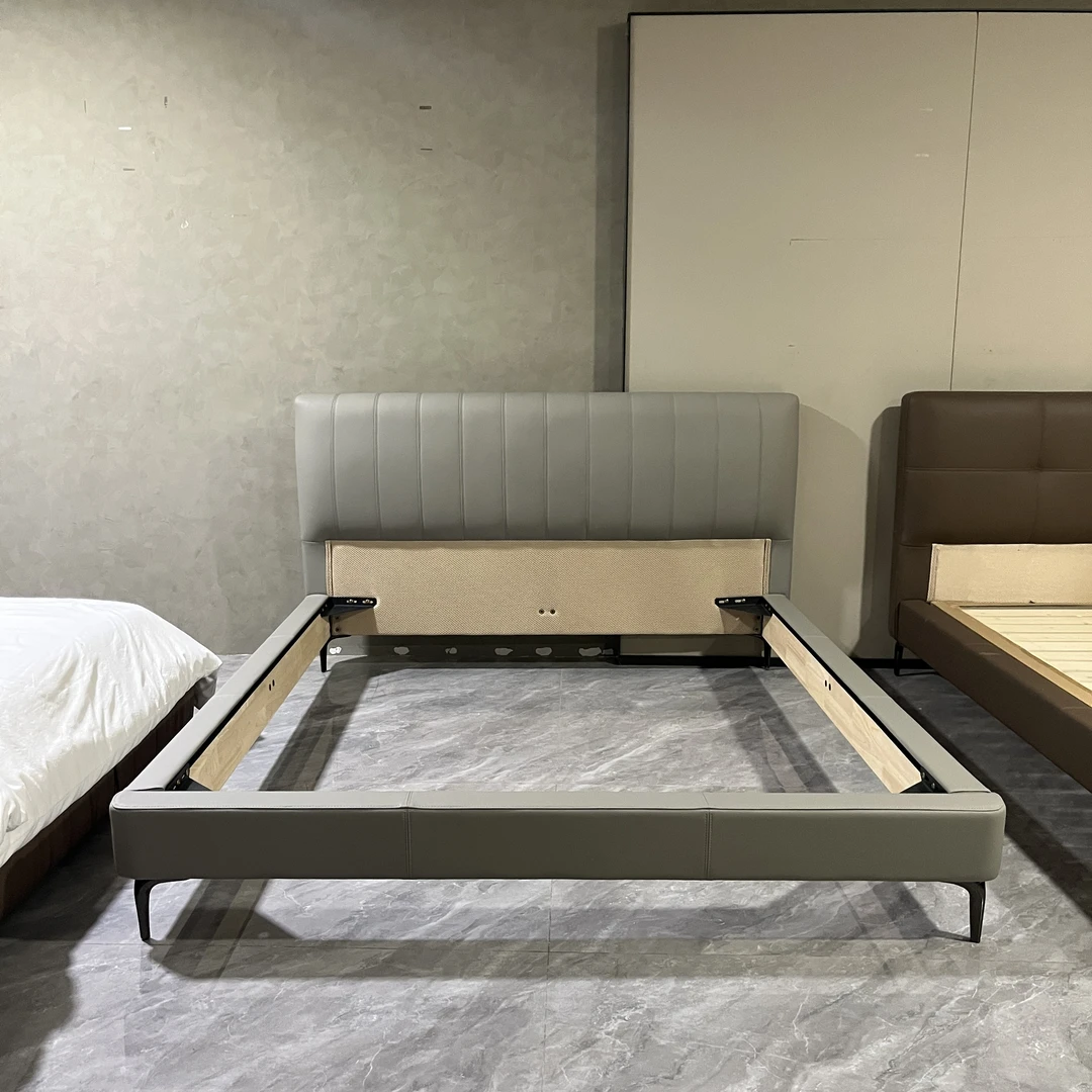 【1026床】全真皮设计师款意式极简主卧床双人床婚床软床主皮艺