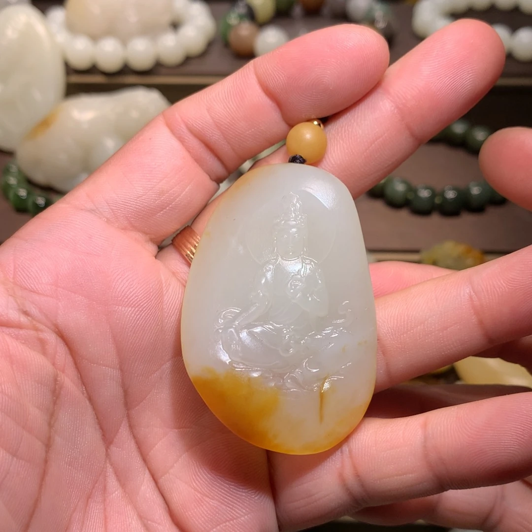 和田玉未镶嵌挂件