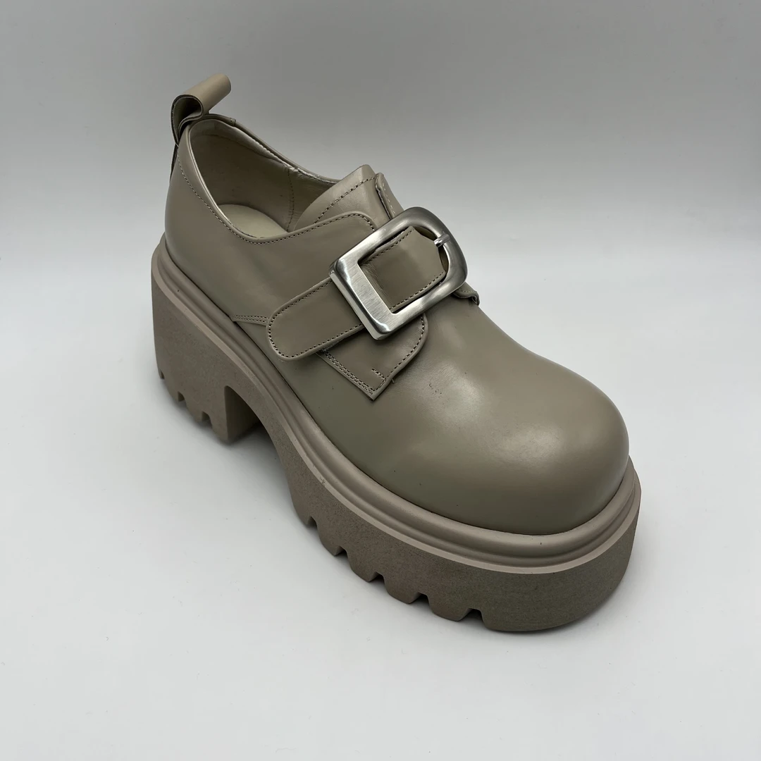 粗跟乐福鞋女春季新款英伦风真皮单鞋皮带扣增高厚底小皮鞋