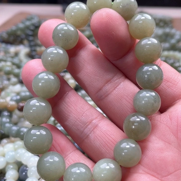 和田玉手链未镶嵌