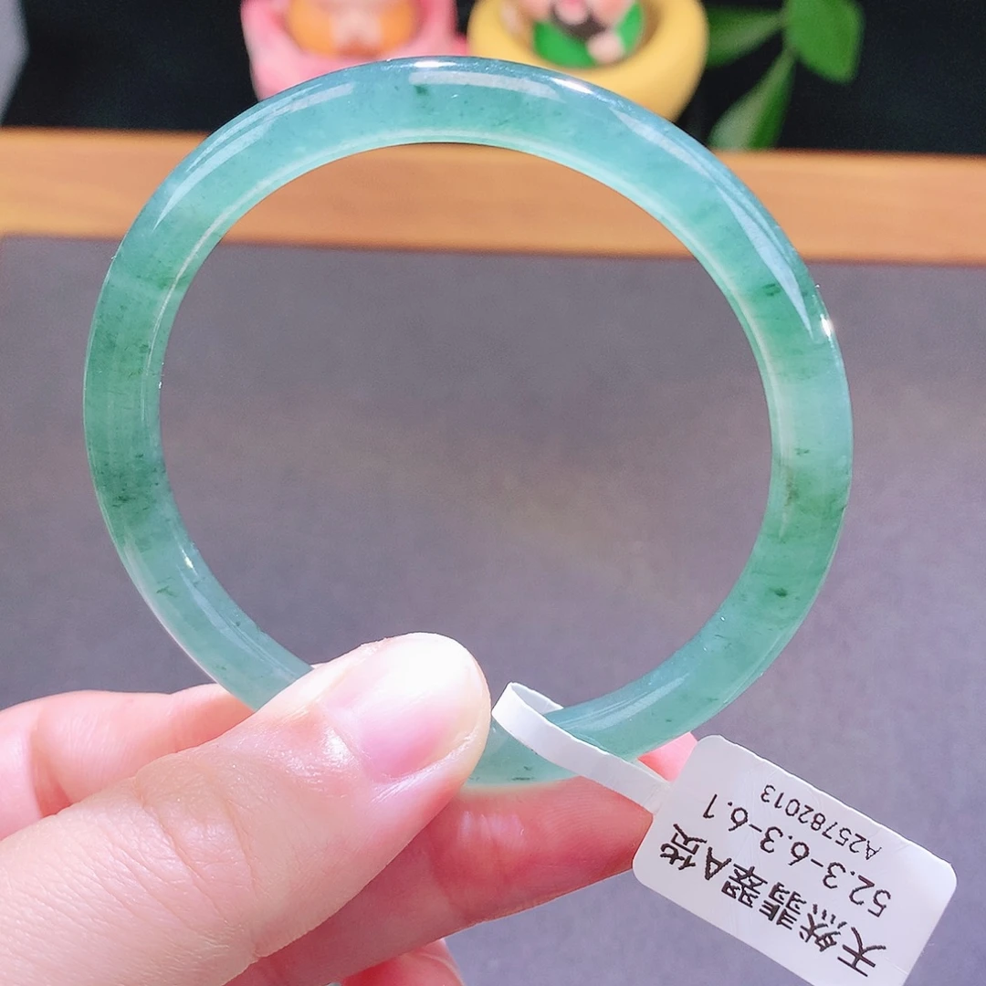 翡翠未镶嵌手镯天然翡翠