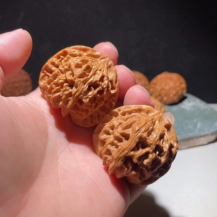 文玩核桃吊坠苹果43