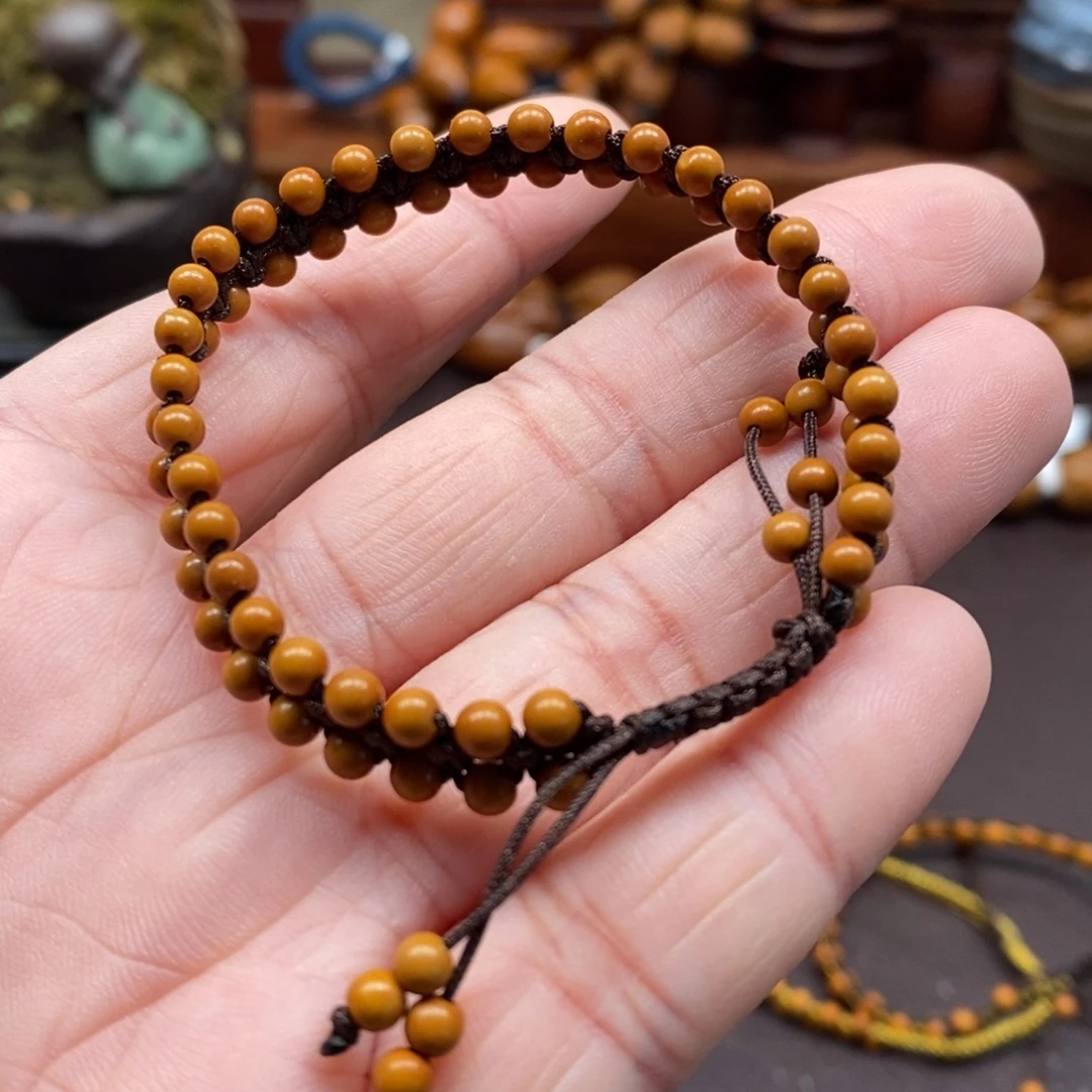 手工编织橄榄核手链