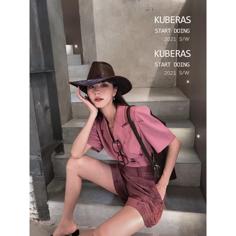KUBERAS/复古性感泡泡袖上衣显瘦百搭超带感连体衣西装外套/两色