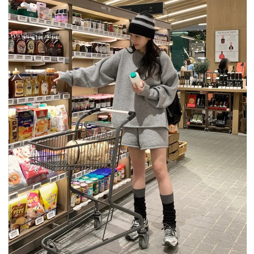 休闲运动风卫衣套装女秋季新款韩版百搭灰色针织衫上衣短裤两件套