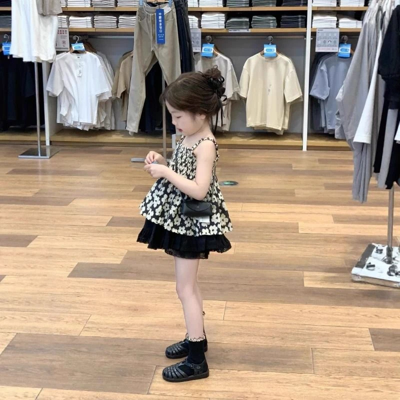 女童夏装套装2025新款休闲百搭花朵吊带上衣洋气半身裙宝宝潮流