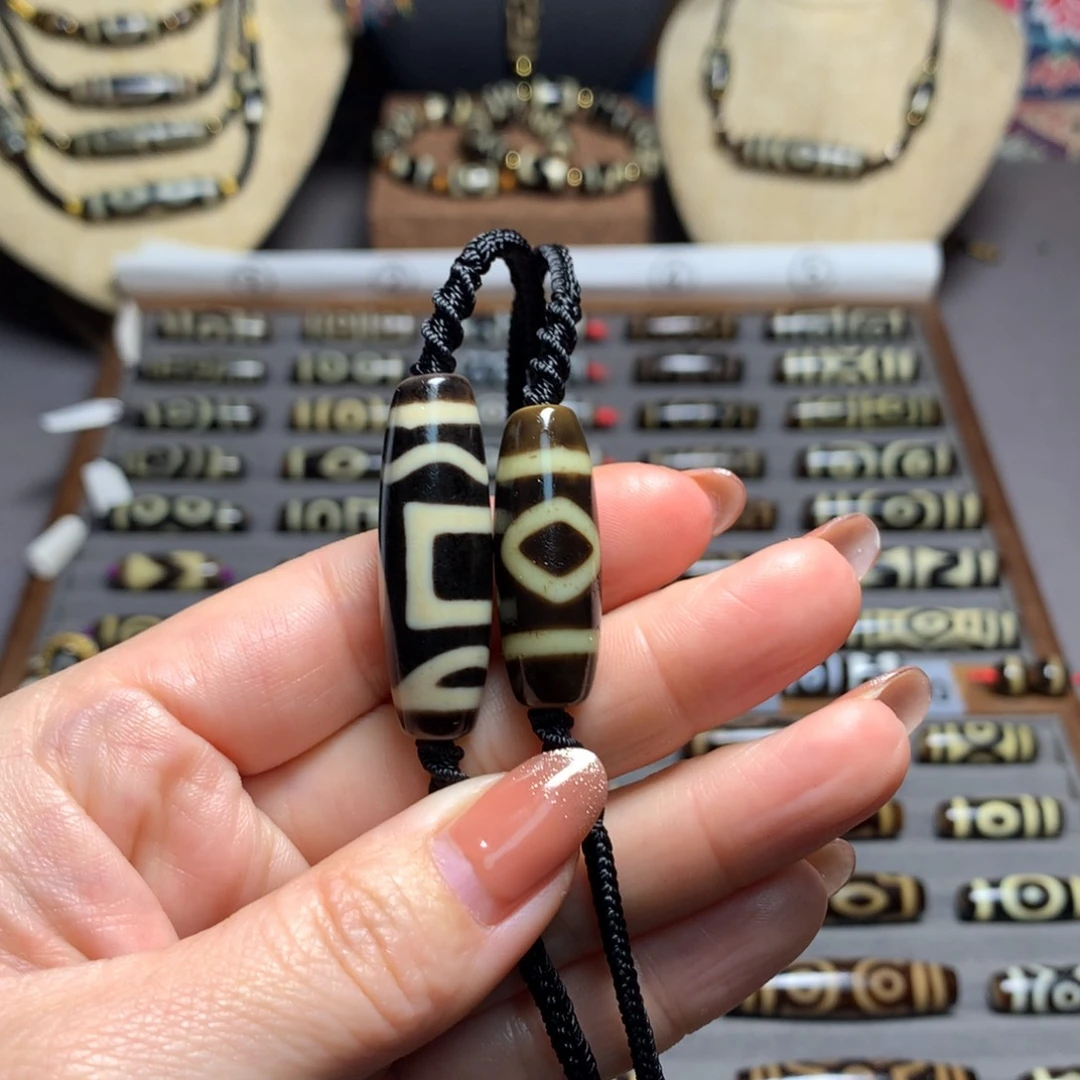 玛瑙/玉髓吊坠(赠链)未镶嵌C****囡