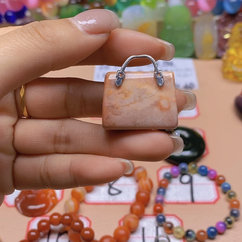 【闪购商品】玛瑙/玉髓颈饰未镶嵌真**意