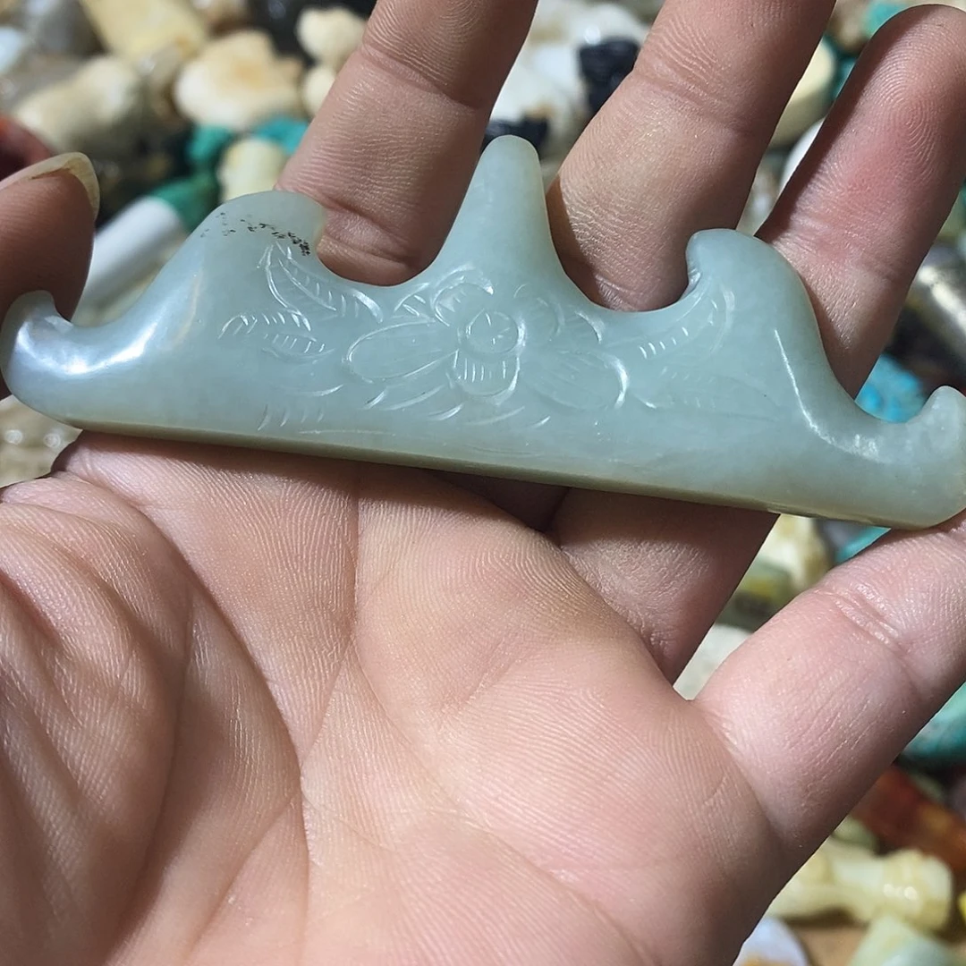 和田玉（糖玉）未镶嵌挂件