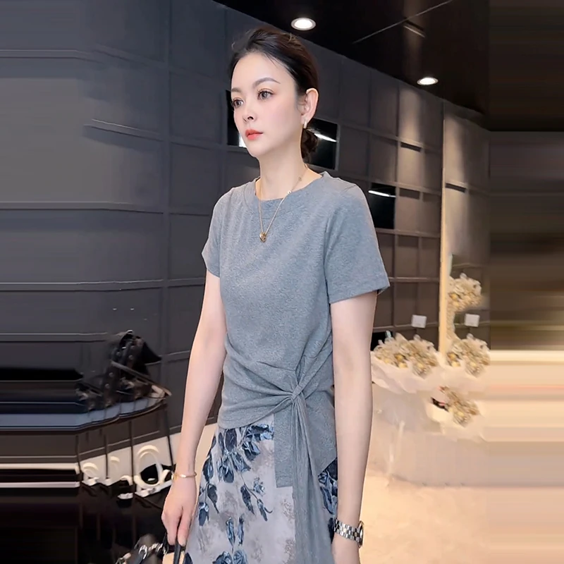 时尚高级感灰色短袖T恤女士夏季新款设计感系带收腰显瘦休闲上衣