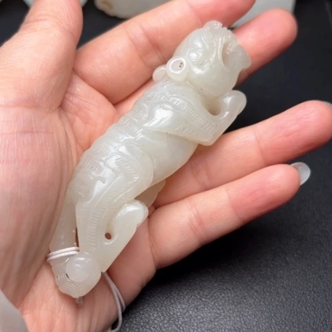 和田玉挂件未镶嵌人***兵