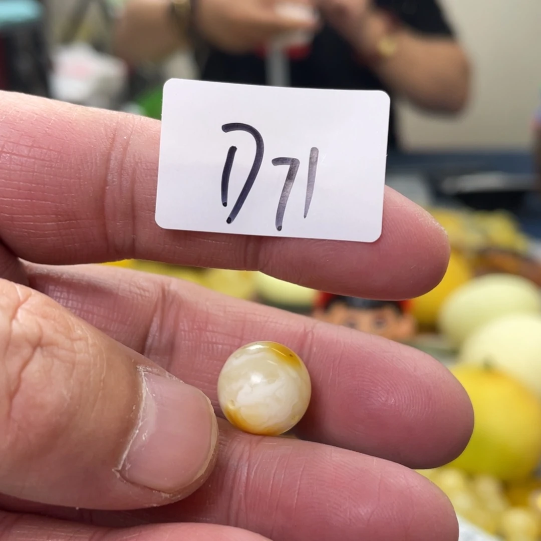 手链琥珀未镶嵌多样性发，发其中一件