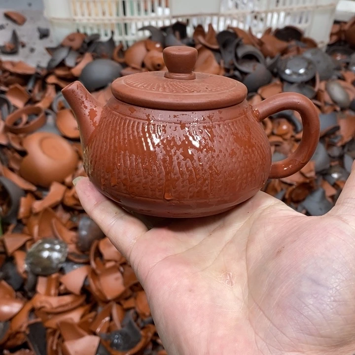 紫砂茶壶我也不知道