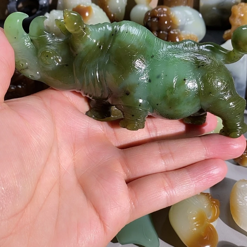 【闪购商品】和田玉颈饰未镶嵌花***手