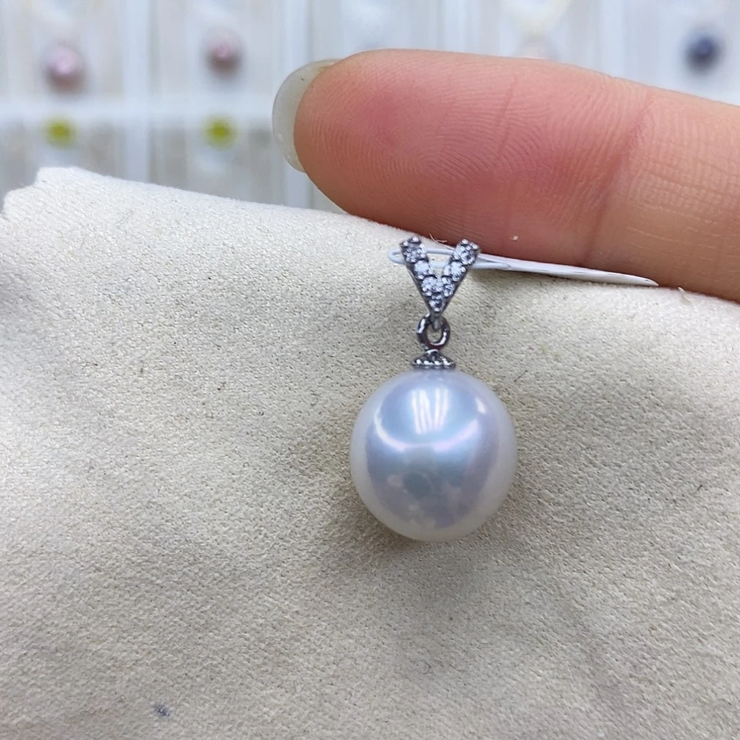淡水珍珠吊坠(赠链)未镶嵌