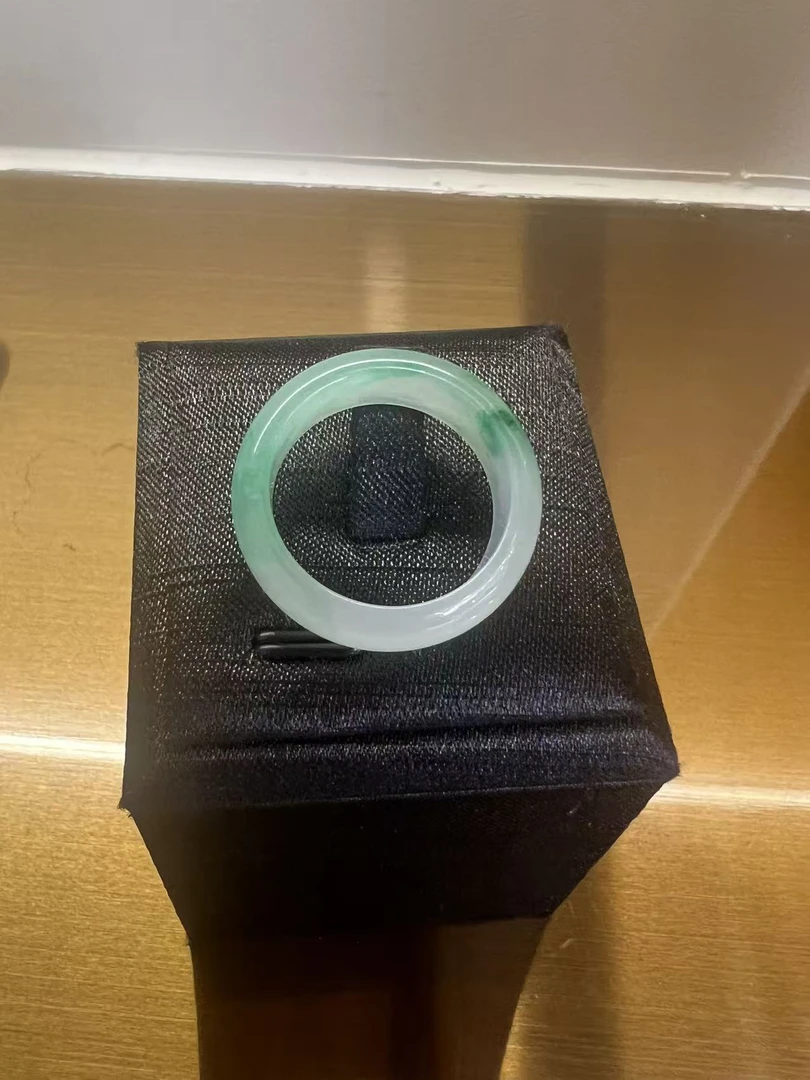 翠雅专属HZA026天然戒圈