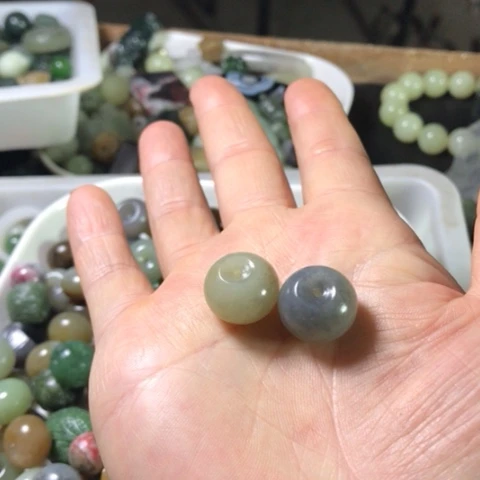 手链未镶嵌和田玉（糖玉）