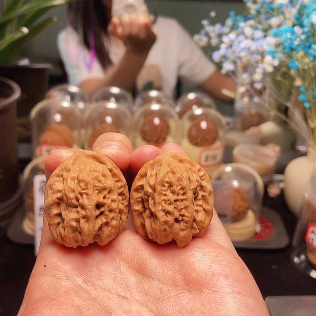 31全品磐石手捻，白茬核桃
