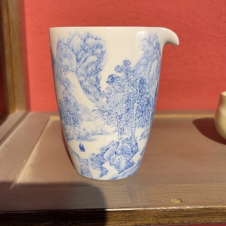 青花山水公道杯1111