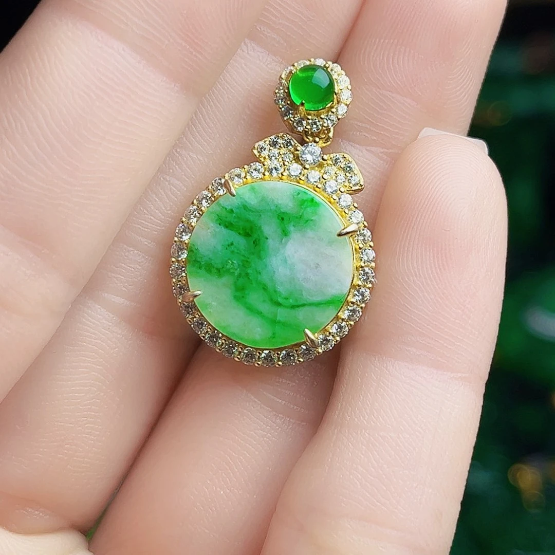 颈饰银S925镶嵌翡翠多样性