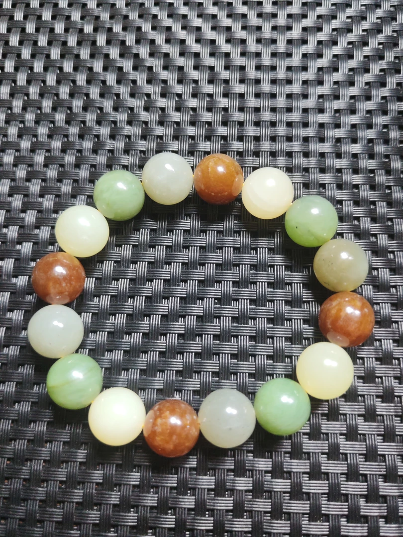 和田玉，多宝手串