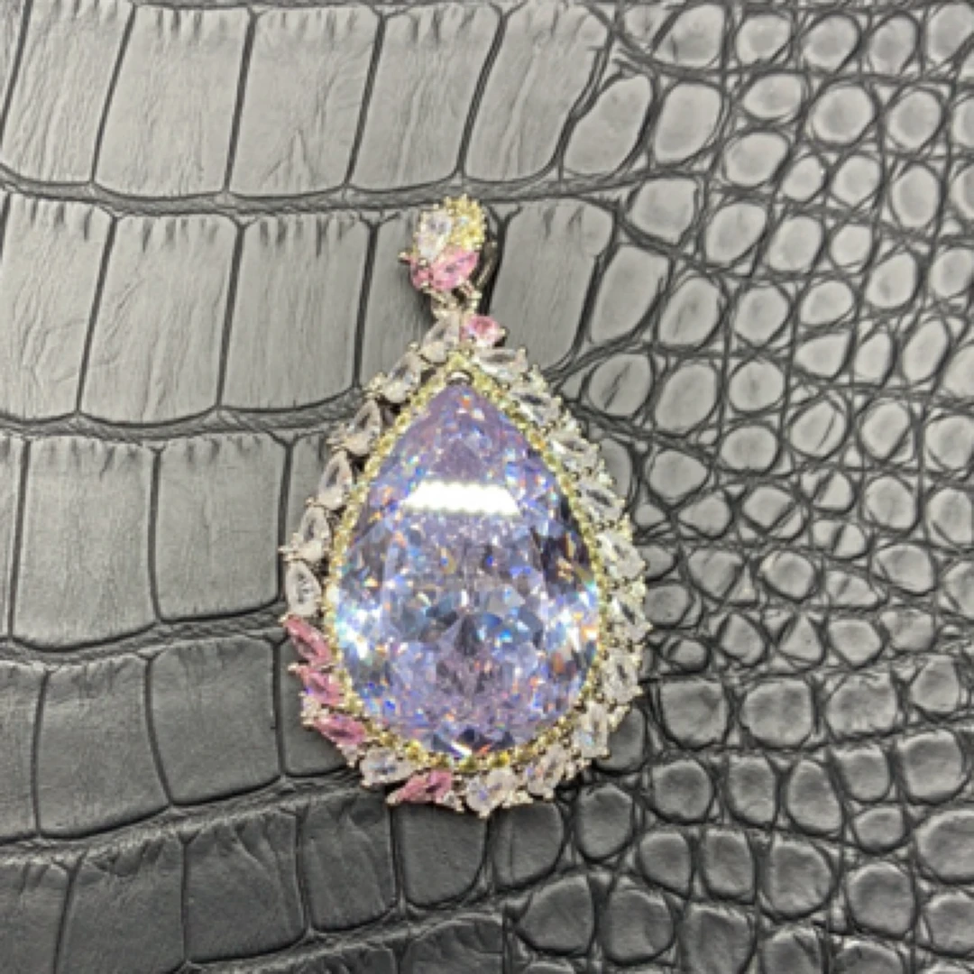 铜合金合成锆石吊坠 轻奢冰花切水滴吊坠百搭精致紫色饰品项链401