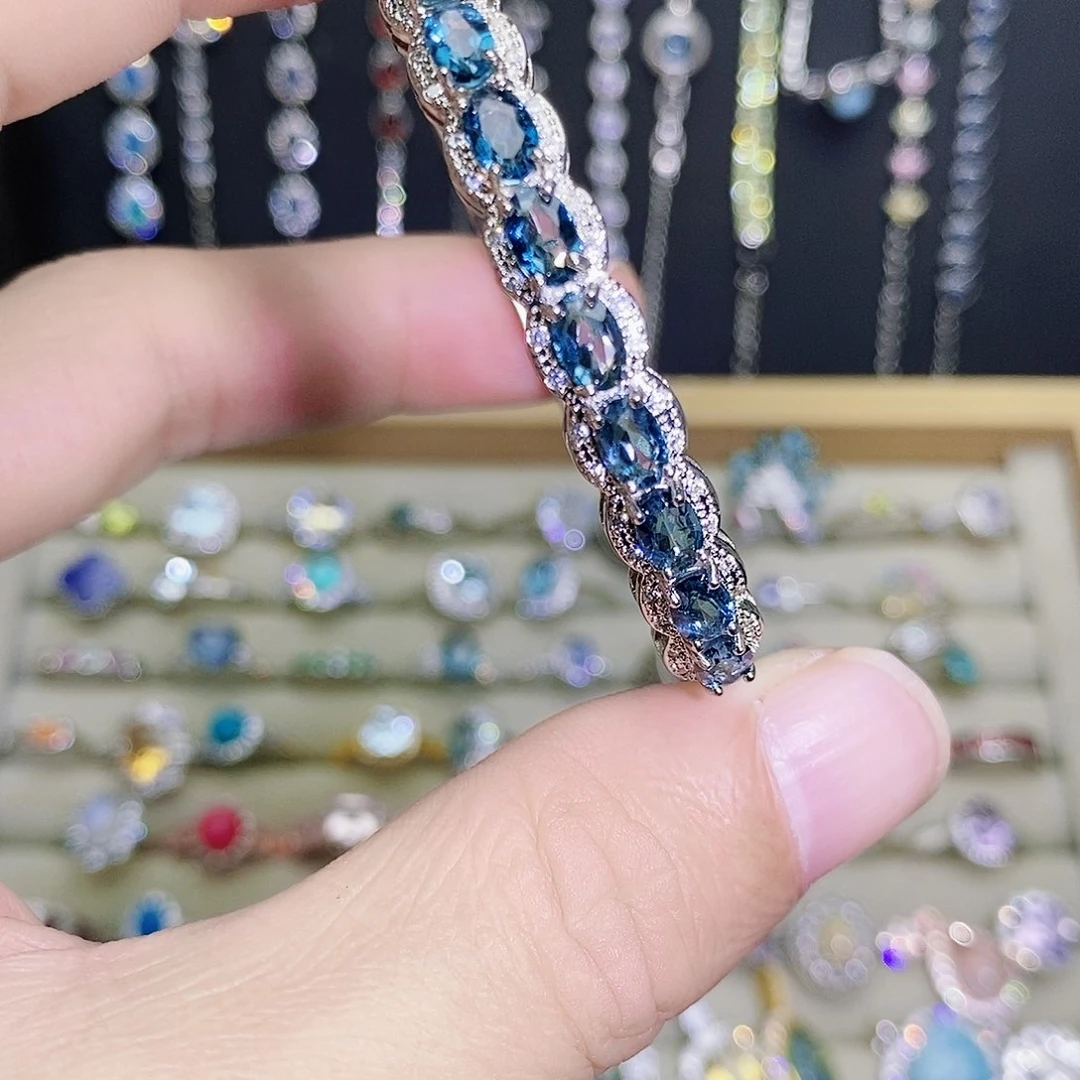 未镶嵌手镯托帕石