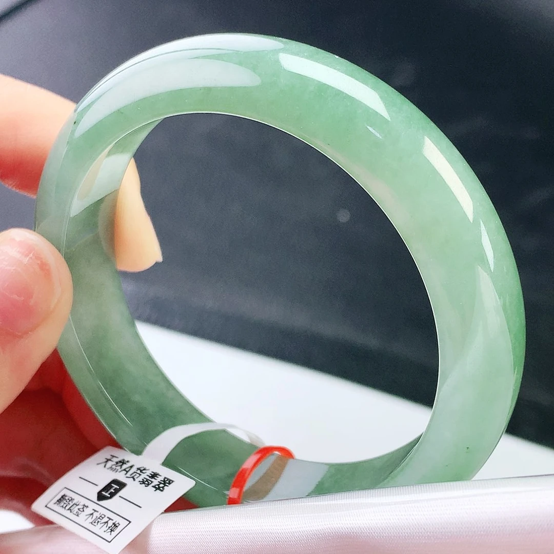 未镶嵌手镯翡翠58轮胎