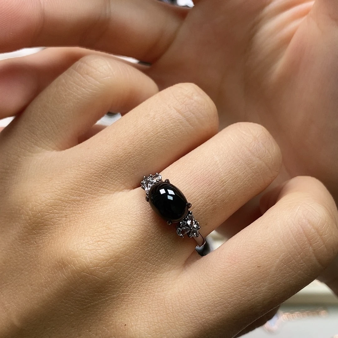 翡翠18K金镶嵌戒指