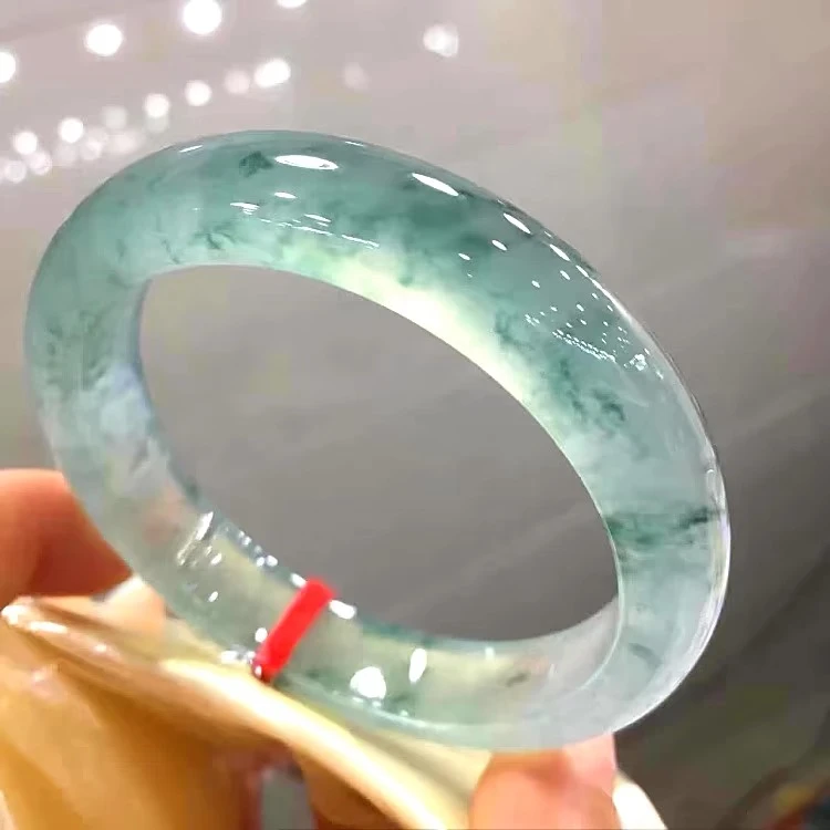 时尚美人精美手镯