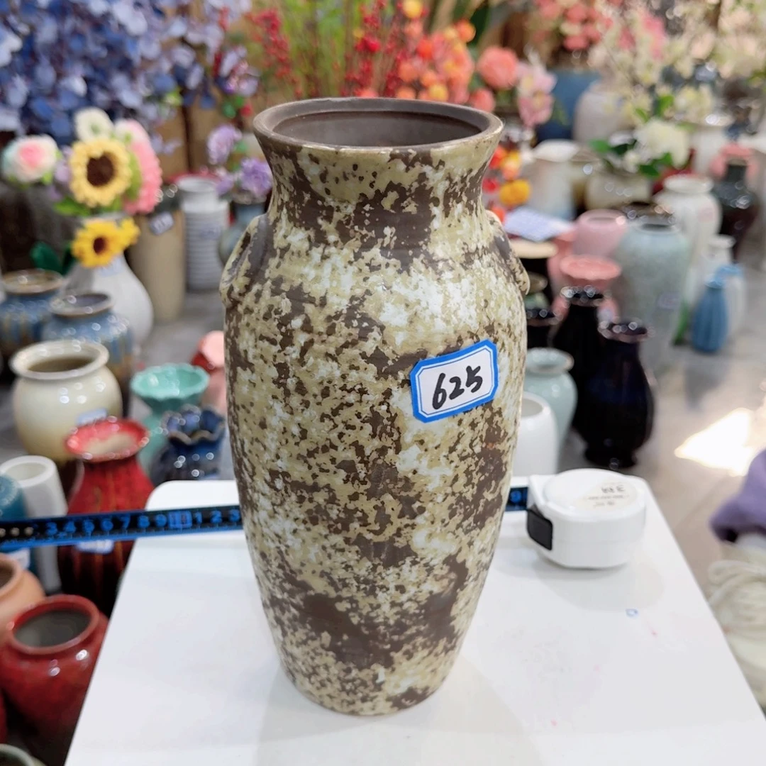 625号陶瓷高25.5厘米微瑕一个