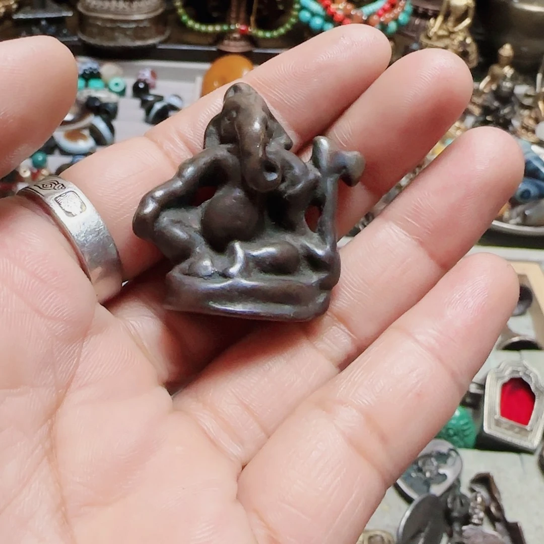 爱****6牌……………………………………………………