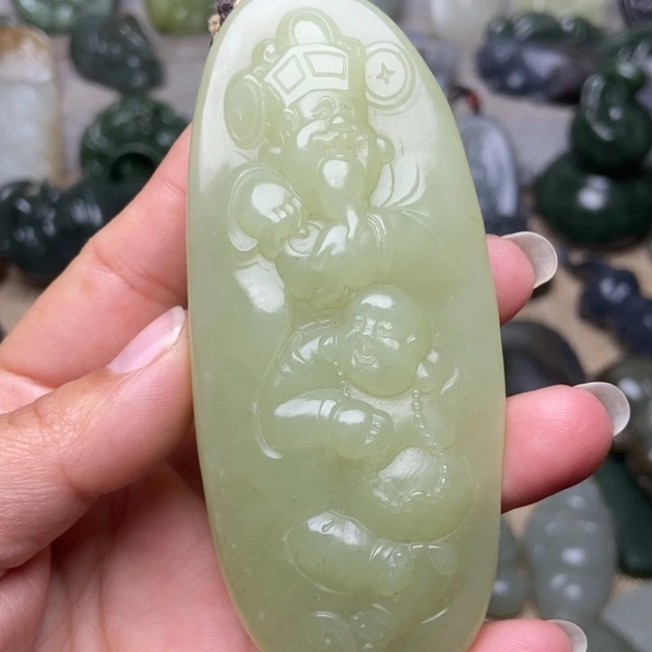 和田玉未镶嵌颈饰