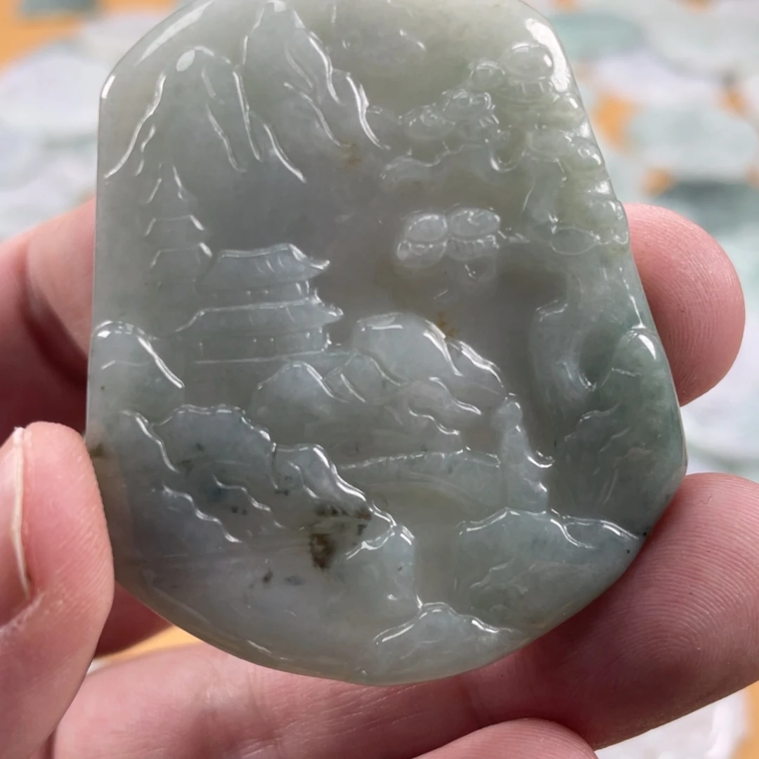 翡翠未镶嵌颈饰翡翠