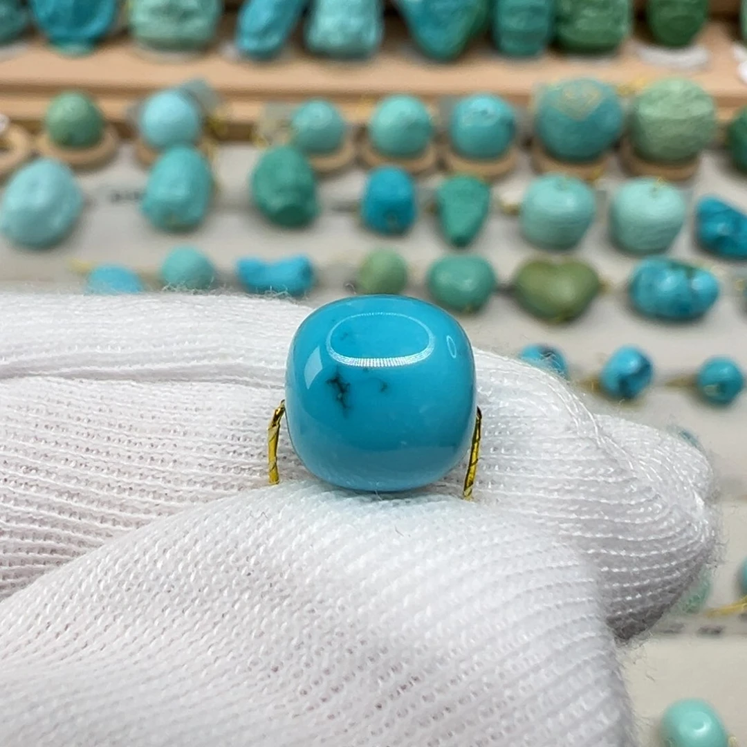 绿松石配饰未镶嵌东***涵