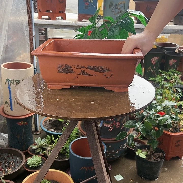 32红马槽花盆花盆花盆