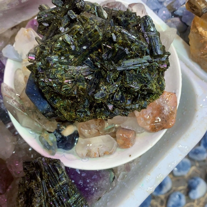 一***人未镶嵌大型摆件（非配饰）水晶