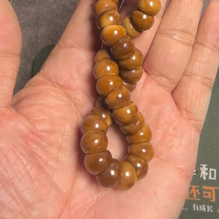 手串库克库克手串，大肠，精工细作，天然皮色。