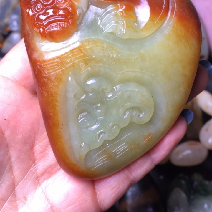 莘***9和田玉未镶嵌珠宝奇石