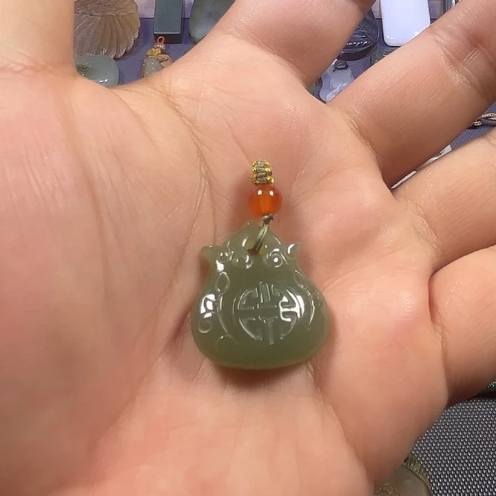 和田玉（糖玉）未镶嵌颈饰