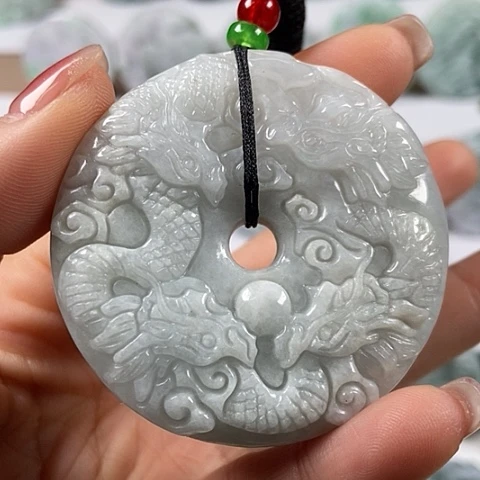 翡翠颈饰未镶嵌九龙扣两面工福利