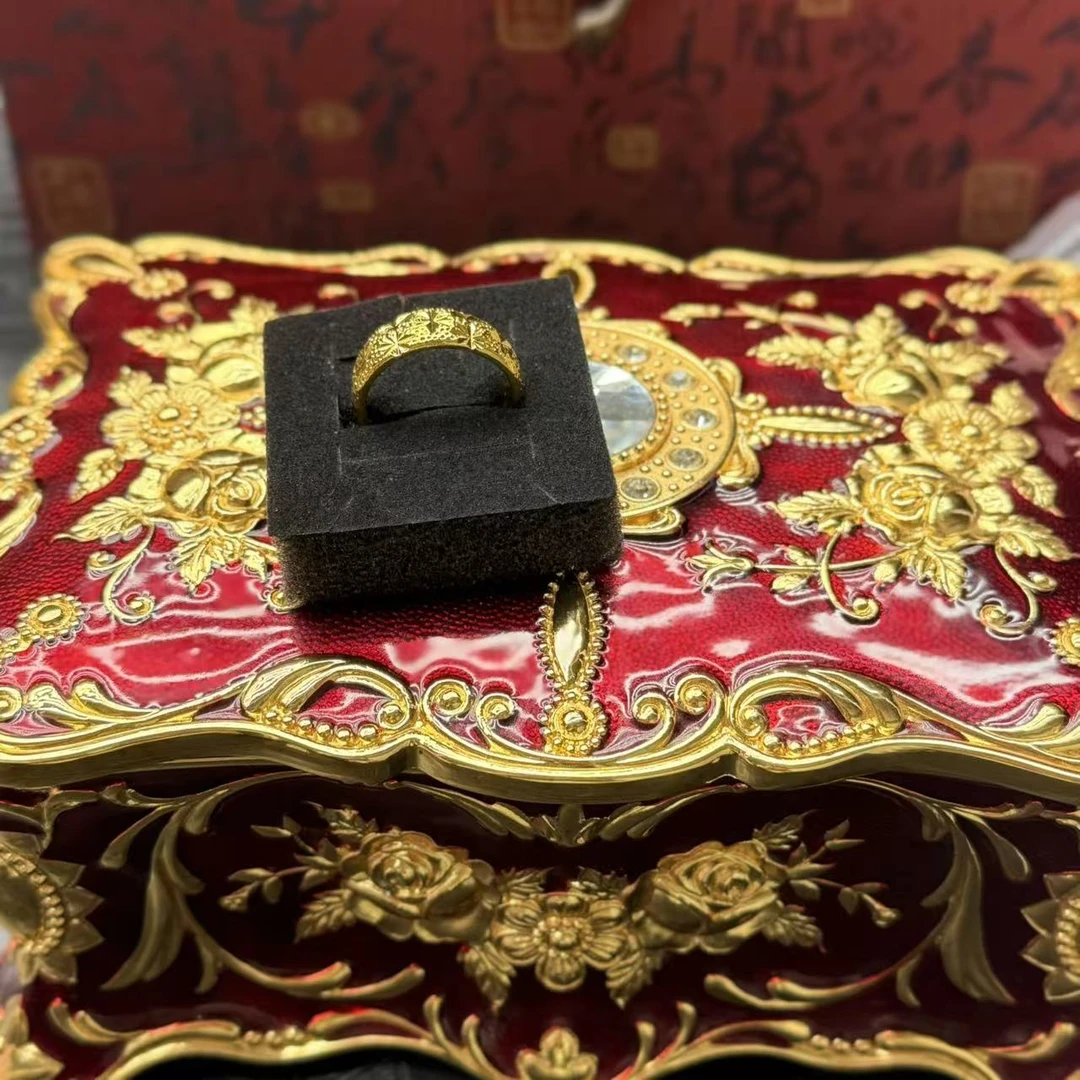 轻奢经典百搭戒指礼盒配饰LL121431